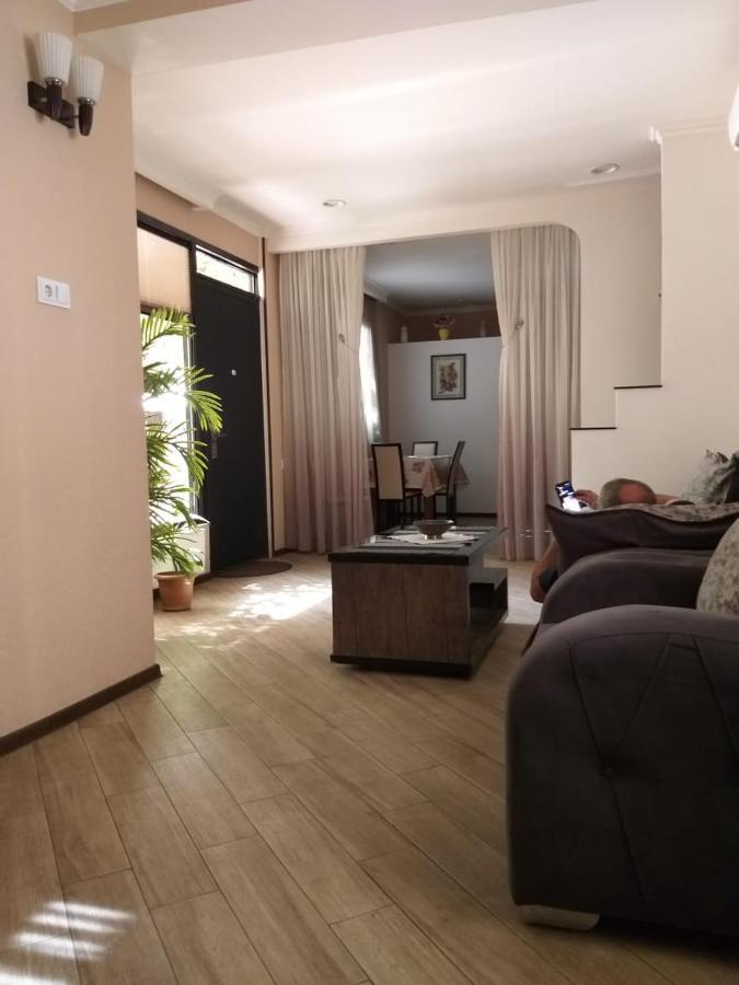 Lasha Apartment Tbilissi Extérieur photo